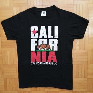 California Republic Black T-shirt Small